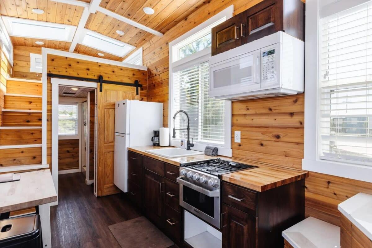 Harrington Tiny House Villa Apple Valley Buitenkant foto