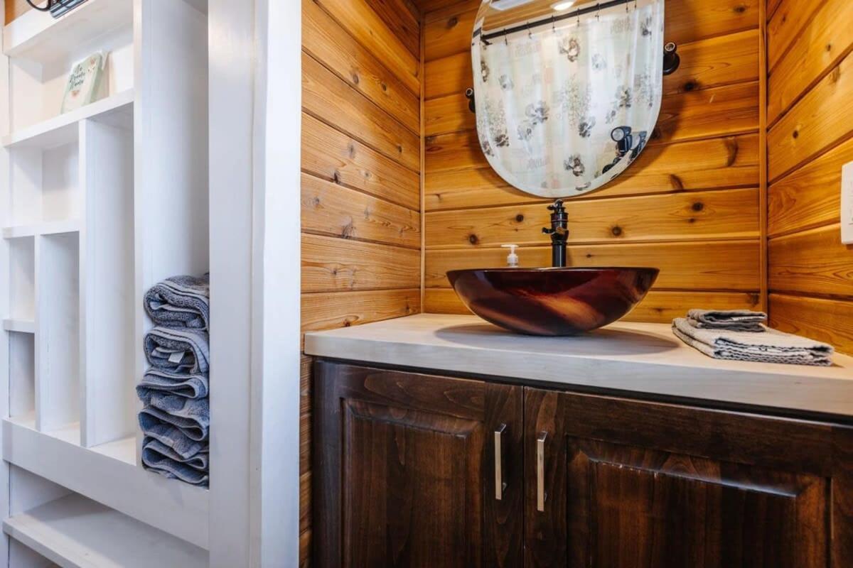 Harrington Tiny House Villa Apple Valley Buitenkant foto
